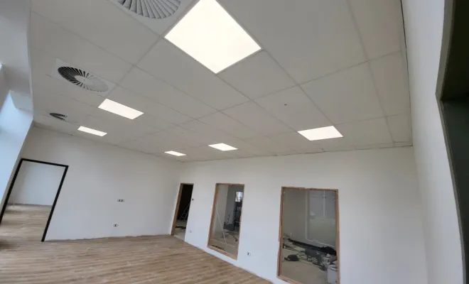 Chantier à Lesquin : aménagement de bureaux avec isolation thermique, Lesquin, LAM BTP
